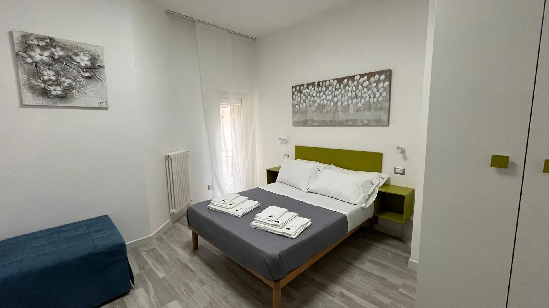 Hotel Prospettiva Medina Neapel 0*,
